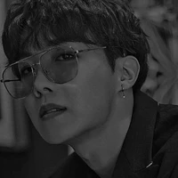 La Ho-Seok Manobal_[J-Hope_Appa cô]