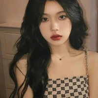 Hạ Tiểu Vy | 18t