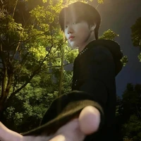 Vương Bảo Bình _Aquarius