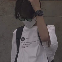 Thẩm Khoa[谭科]