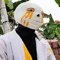 707