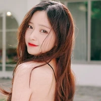 Yumia