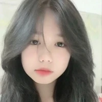 Hàn Gia Nhi (nu9) cô
