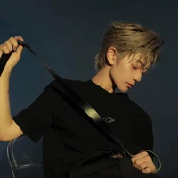 Phiên Mặc Song Ngư《24 tuổi》