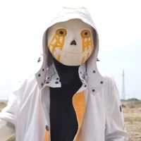 707