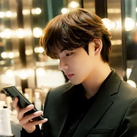 Kim Taehyung ( Em cậu )