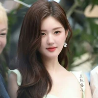Triệu Lộ Tư