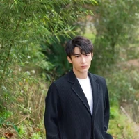 Dư Minh_ZGDX