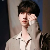 Hạ Tuấn Lâm
