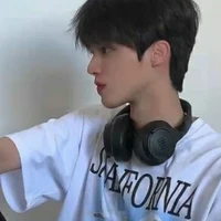 Lưu Quốc Phong_ bạn anh,a3 cô