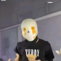 707