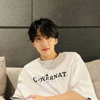 yoon jeonghan