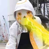 707