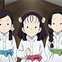 3 bé loli