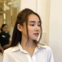 Trần ThNhã Phương ( Vợ của Trường Giang)