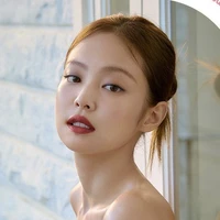 Kim Jennie [em]