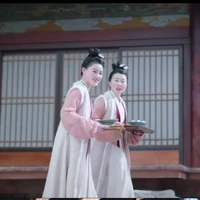 người hầu trong phủ