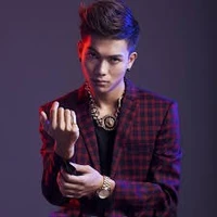 Tất Vũ