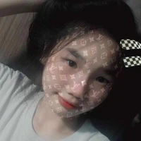 Trang -chị Vy