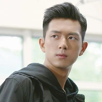 Gun_Hàn Thương Ngôn