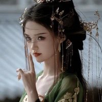 Mộ Dung Đông Nhi
