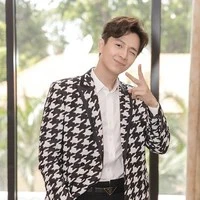 Ngô Kiến Huy (Lê Thành Dương)