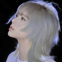 Lisa(Cô)