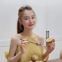 Nhã Phương (mẹ Ngọc)