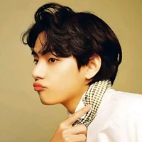 Con tác giả trỏu