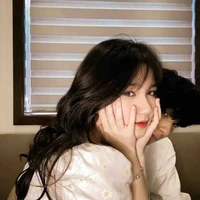 Hoàng Trà My em gái n9