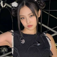 Kim Jennie (Chị)