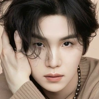 Min Yoongi (Suga)