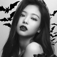 Jennie (Em+Chị Nữ Vương)