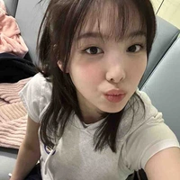 Nayeon 