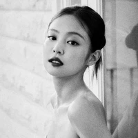 Kim Jennie