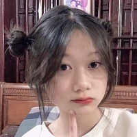 Nguyễn Ngọc Phương Vy( bff Linh)