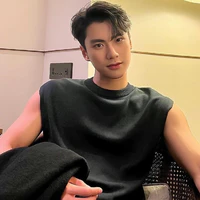 Ohm Pawat [@ohmpawat]