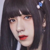 Hạ Uyển Ngọc Anh