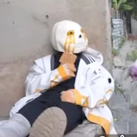 707
