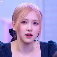 Park Chaeyoung (Cô)
