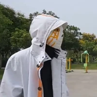 Chiến thần ăn mì tôm sống