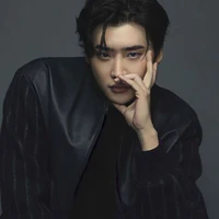 Lee Jong-Suk - (Hắn)