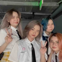 Hội Chị Em (Ruby, Kamui, Sammy Đào, Mèo Simmy)