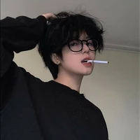 Thiên Hoàng Lâm ( nam9 )