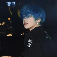 Trần Vũ Long ( bff nam9 )