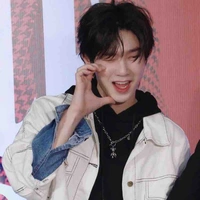 Yim Pharinyakorn Khansawa