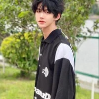 Nguyễn Gia Kiệt_anh 2 nu9