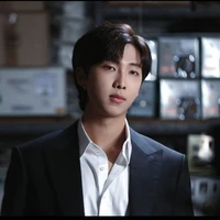 Kim NamJoon [ ba cô ]