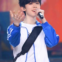 Tạ Hàng