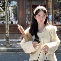 Huyền Xử Anh/@HuyenXuAnh/²⁰